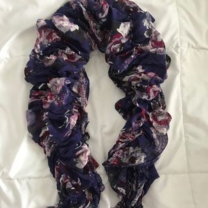 Woman's Scarf